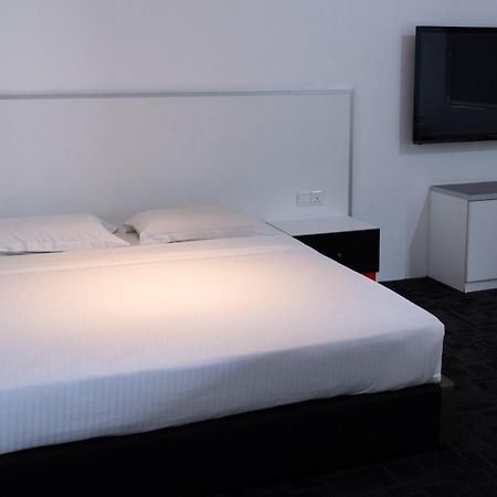 טאיפינג Beverly Hotel מראה חיצוני תמונה